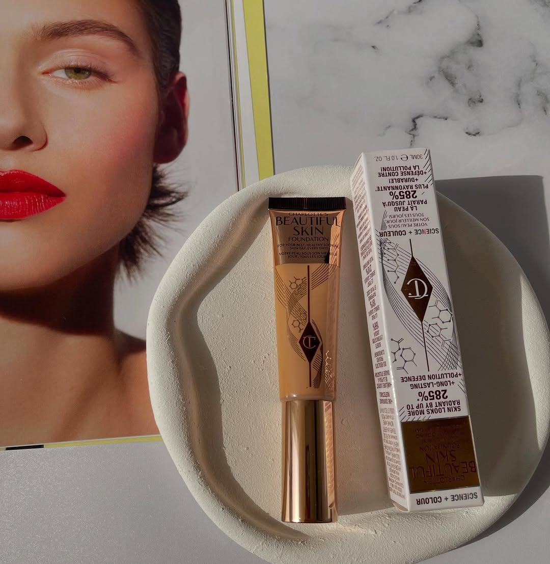 کرم پودر شارلوت تیلبری Beautiful Skin Foundation شماره ۶N