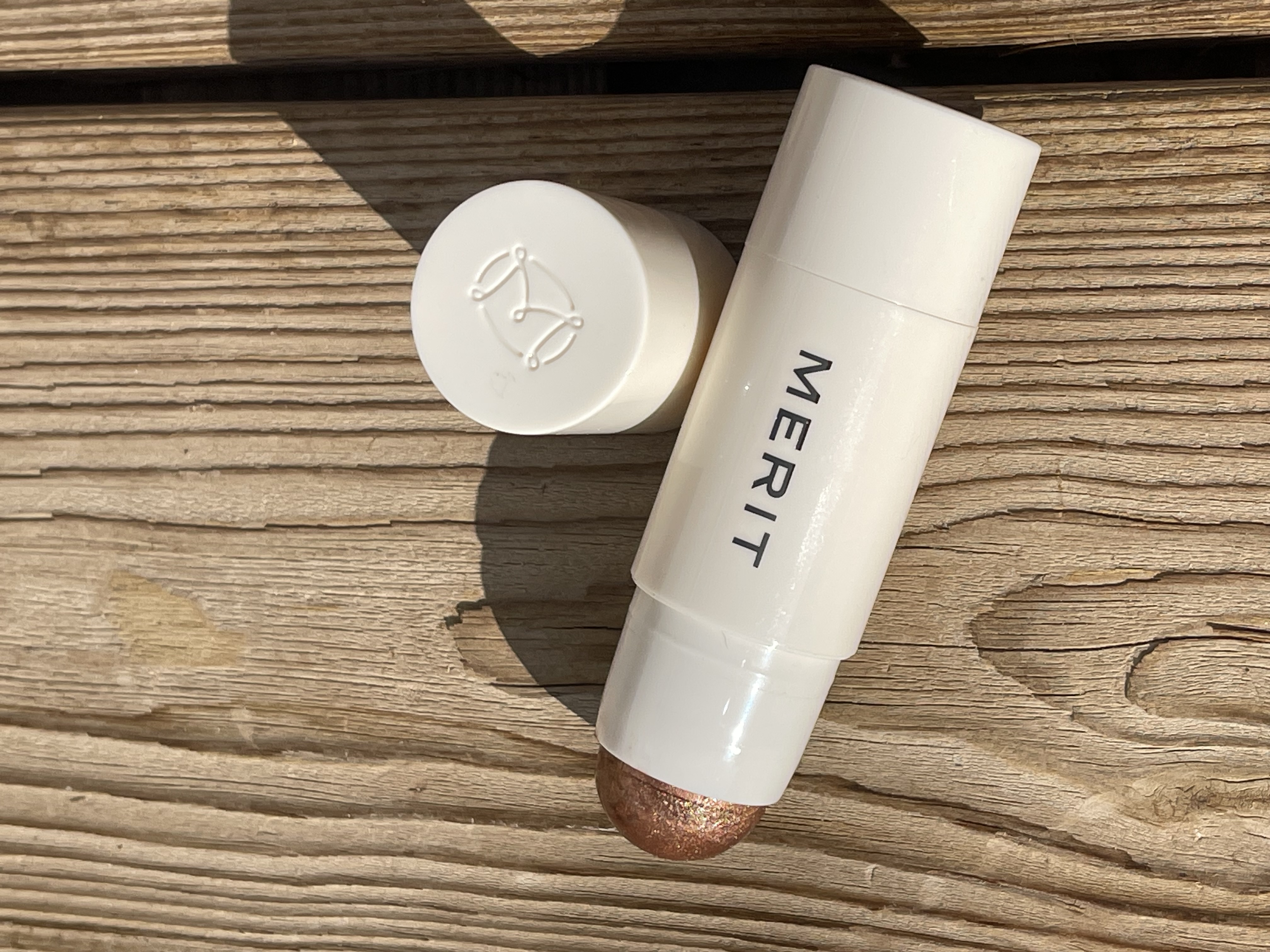 بالم هایلایتر کرمی Day Glow Dewy